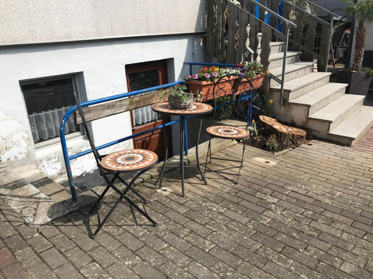 Ferienzimmer Niederstetten Exteriér fotografie